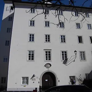 Institut St.sebastian Ostello